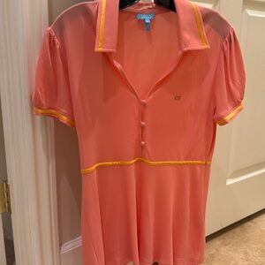 Escada sport blouse in peach color. Chiffon material. Size S. Short sleeve.